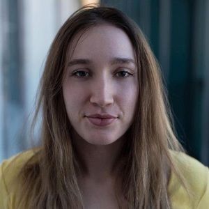 Meet your Posher, Danielle